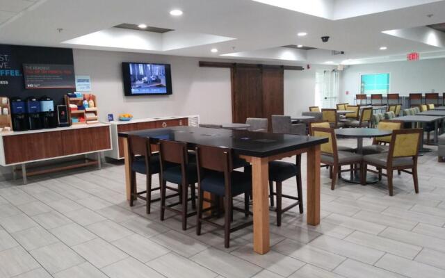 Holiday Inn Express & Suites Orangeburg by IHG