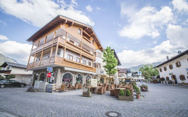 Downtown Suite Alpi near Garmisch-Partenkirchen Ski Resort