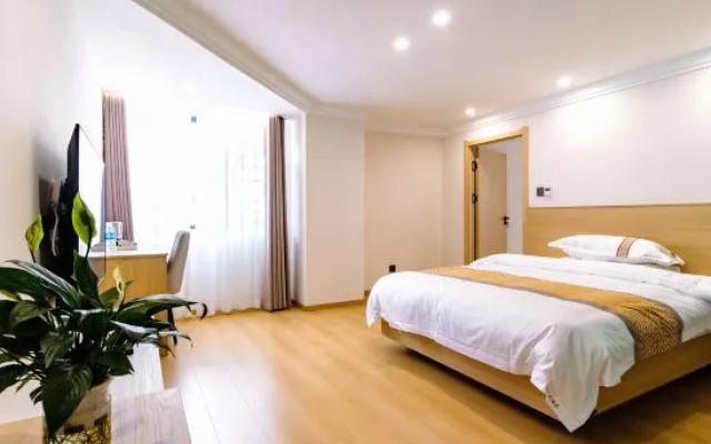 Zhaotong Kaifeng Hotel