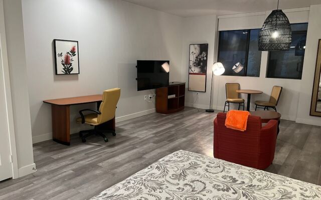 StaysPro - Hollywood Homes Minutes to Everything