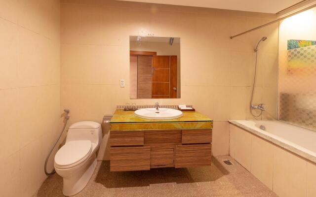 Dragon King Hotel -