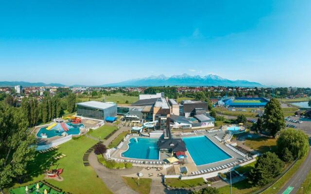 Hotel Aquacity Riverside