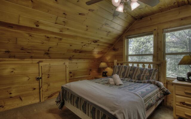 Living Waters 376 - Three Bedroom Cabin