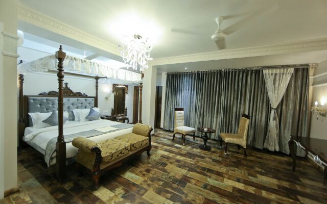 Hotel President