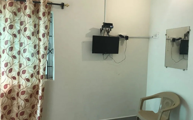Oyo 26605 Bharat Guest House