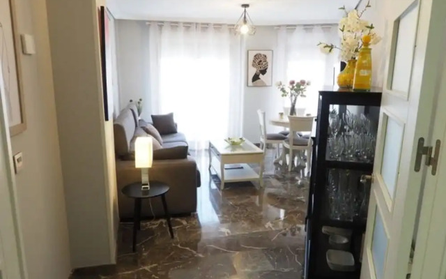 Bonito Apartamento en Centro Ciudad con Garaje