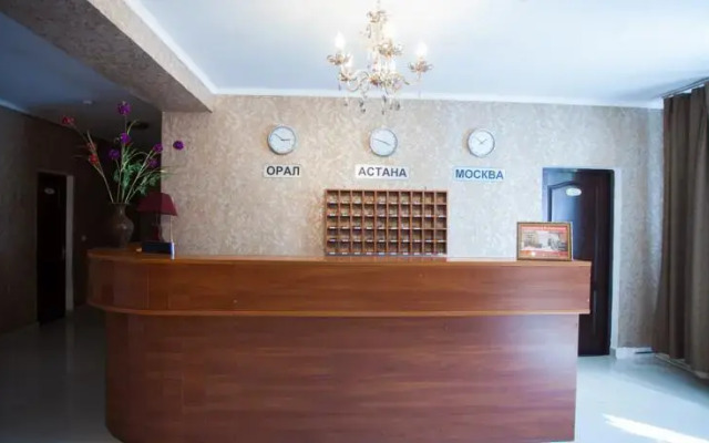 Aidana Hotel