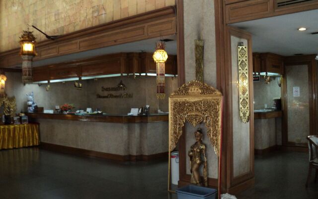 Diamond River Ping Petch-Ngam Hotel