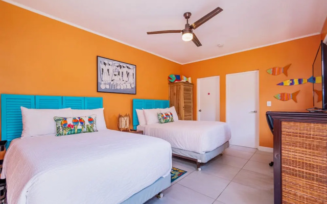 Golfcourse Tropical Guest House Private Pool in Tierra del Sol!