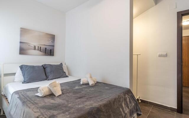 LA MERCED Duplex III 2BR 1BT