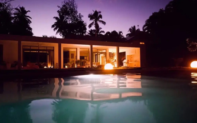 Villa Joyosa- Las Terrenas Beachfront Villa