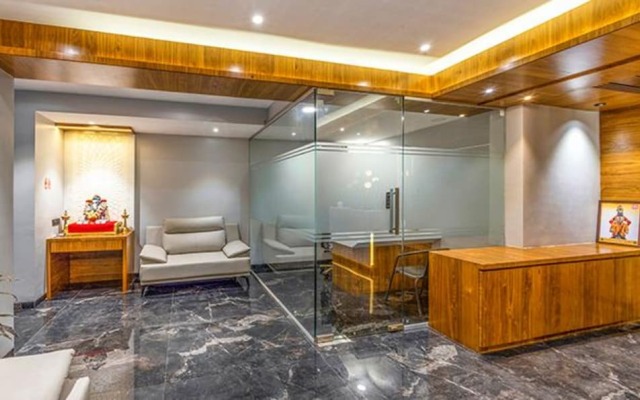 Fabhotel Prime Opulence