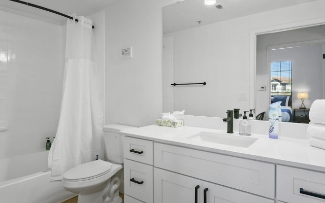 TWO Glendale CozySuites with Pool 2 & 9