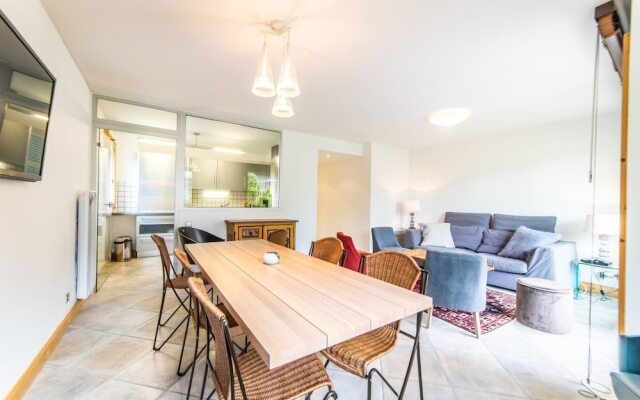 Vallet T4 Luxury Hyper Center