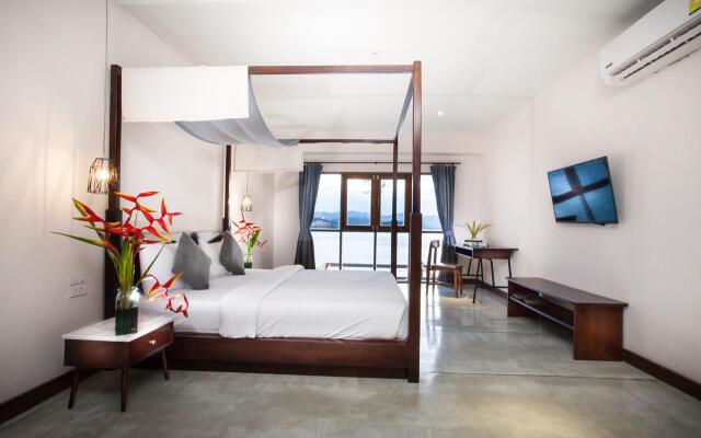 SEA SUN Bed & Beyond