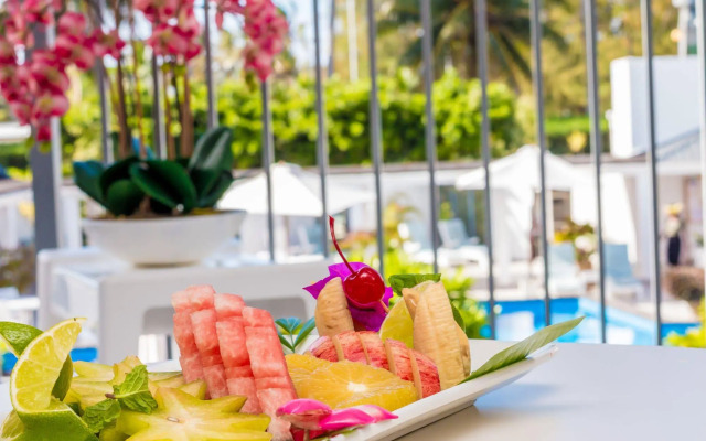 Muri Beach Club