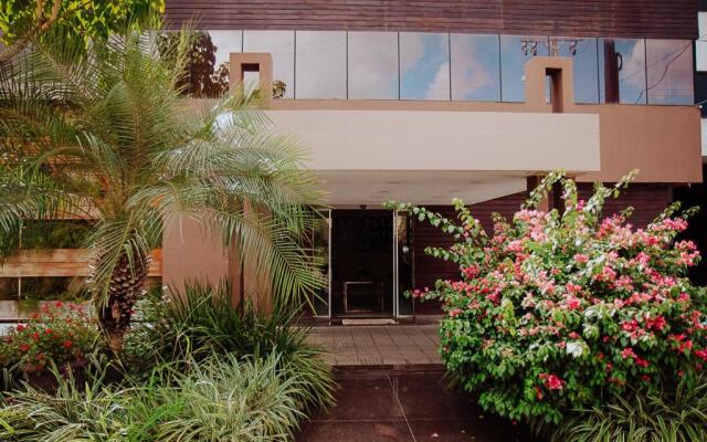 Maximus Sottile Hotel