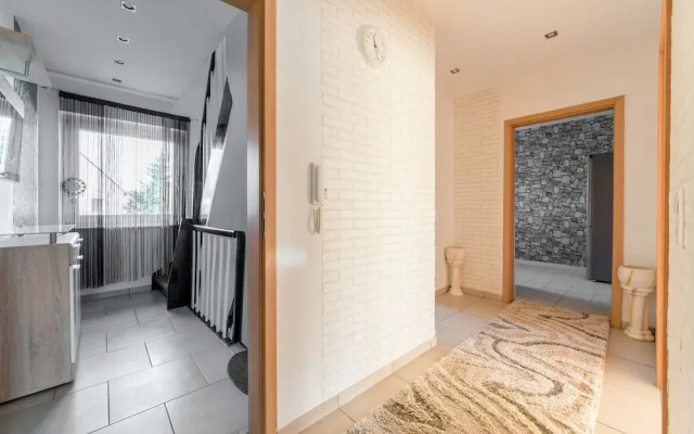 Private Apartment Im Goldfeld