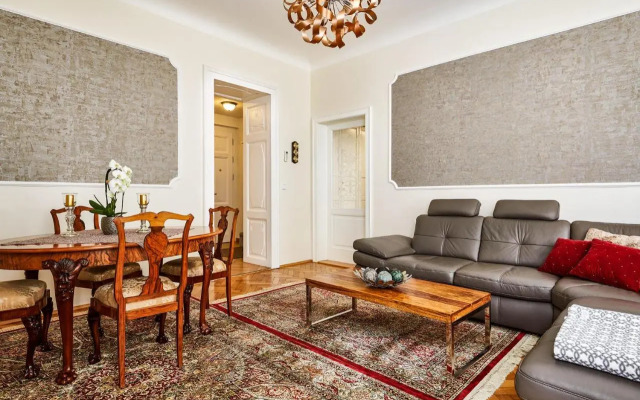 PragueOne Apartment,A/C,Terrace