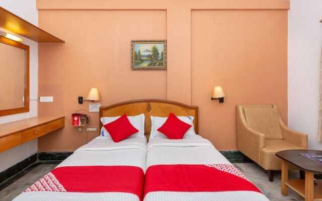 OYO 5377 Hotel Raaj Bhaavan