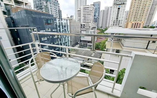 7B - 5 Bedroom Downtown Penthouse With Shared Pool