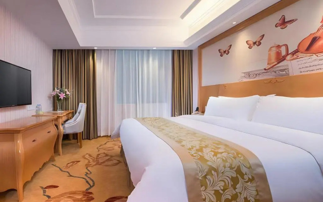Vienna Hotel Guangdong Zhongshan Tanzhou