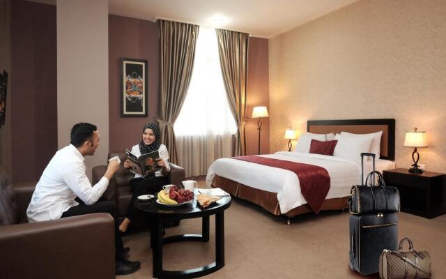 Grand Kanaya Hotel