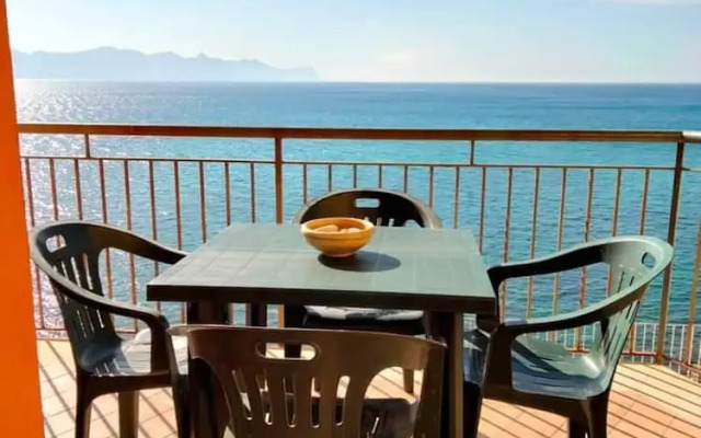 Lovely 1-bed Villa in Balestrate