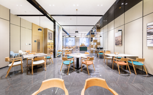 Atour Hotel Dongguan Fenggang