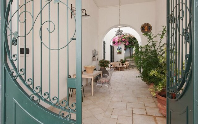 House With 2 Bedrooms in Supersano, With Enclosed Garden - 10 km From