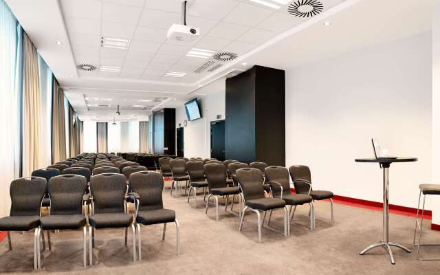 Park Inn by Radisson Brussels Centre Midi