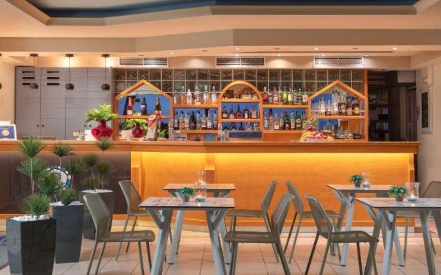Pefkos View Suites & Maisonette