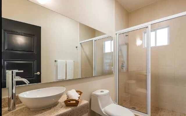 Condo 207