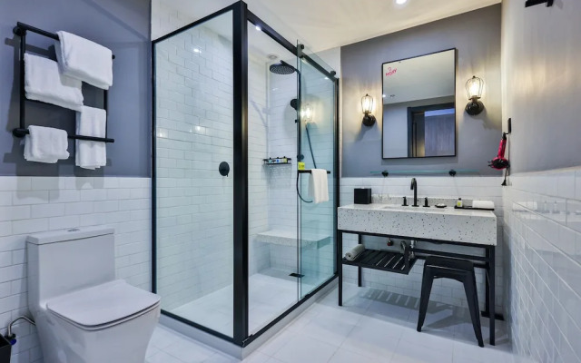 Moxy Shanghai Hongqiao NECC
