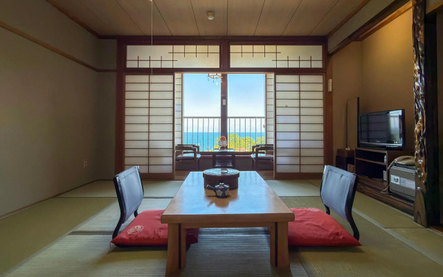Fukaura Kanko Hotel – Guest Rooms – Fukaura