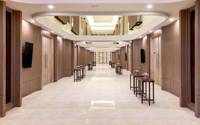 The Sentra Hotel Manado