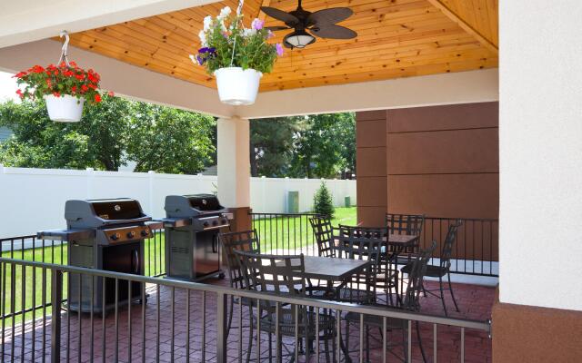 Candlewood Suites Dickinson ND by IHG