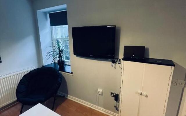 Cosy studio flat