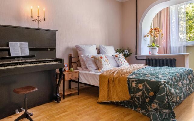 Rooms Apartments (Румс Апартментс) на улице Московская 34