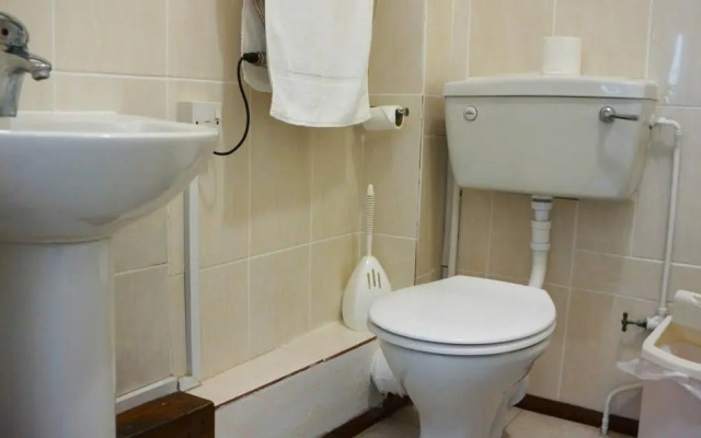 OYO Oban Hotel