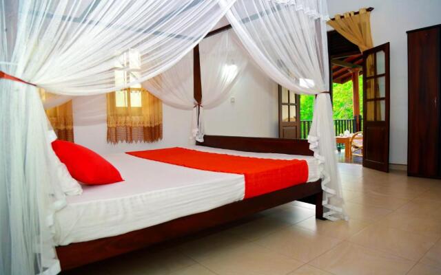 4 S Villa