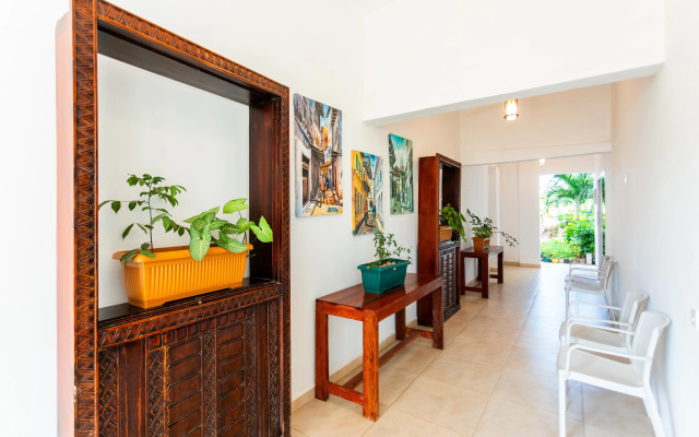 Canary Golden Hotel