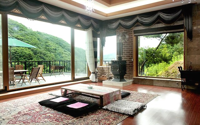 Gapyeong Zeny Pension