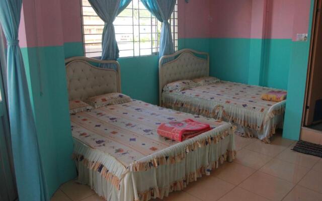 Huynh Huong Guesthouse