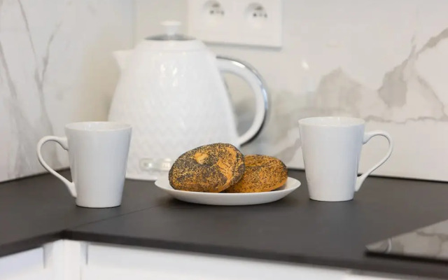 Sarmacka Apartment Warsaw by Renters