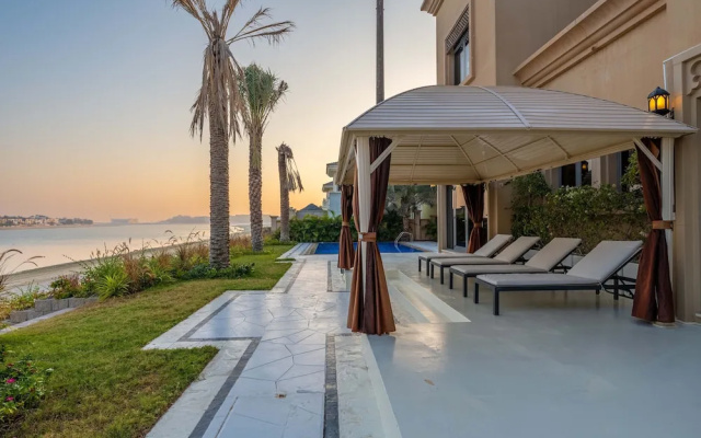 Maison Privee - Exclusive Villa w/ Private Pool, Garden & Beach