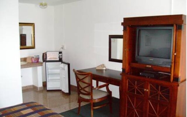 Gables Motel