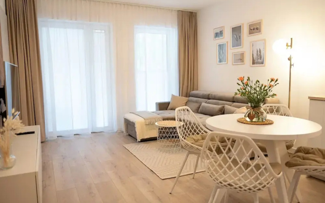 Comfortable Apartment, Year-round Pool