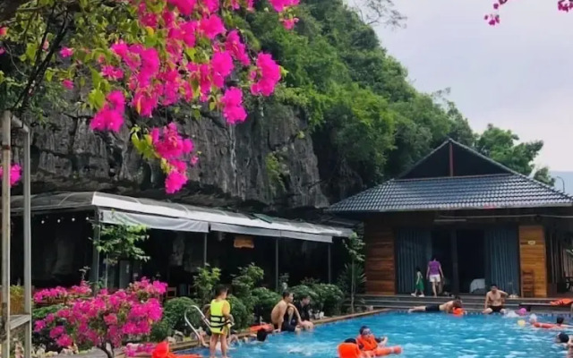 Chay Mountain Retreat Ninh Binh