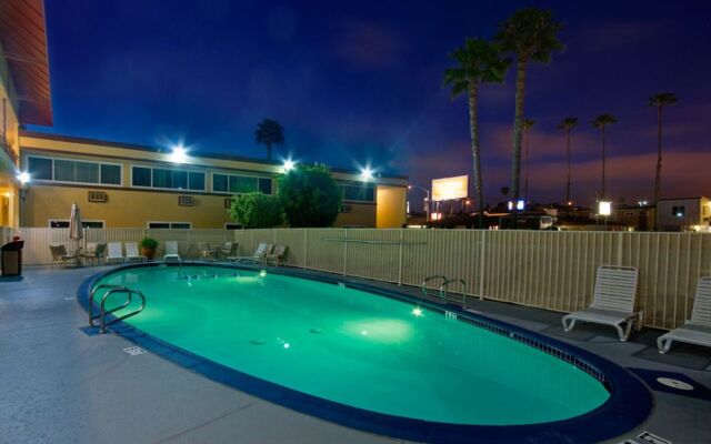Ramada by Wyndham San Diego Airport